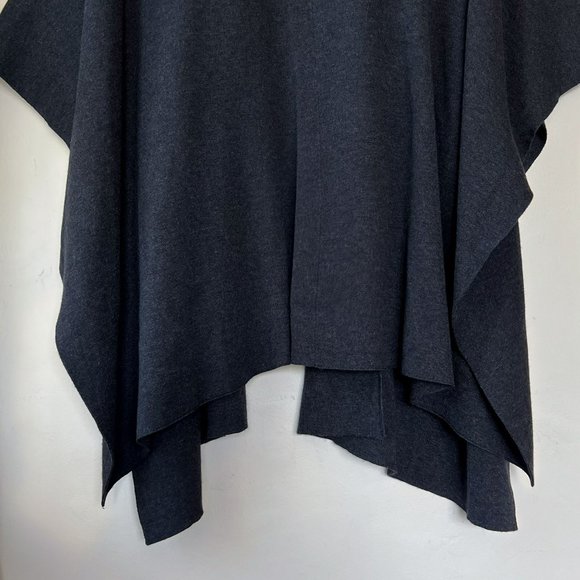 Lululemon Charcoal Grey After Asana Wrap - Picture 8 of 14